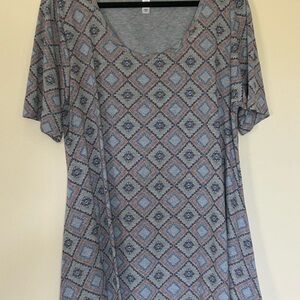 Geometric Patterned Women's Top